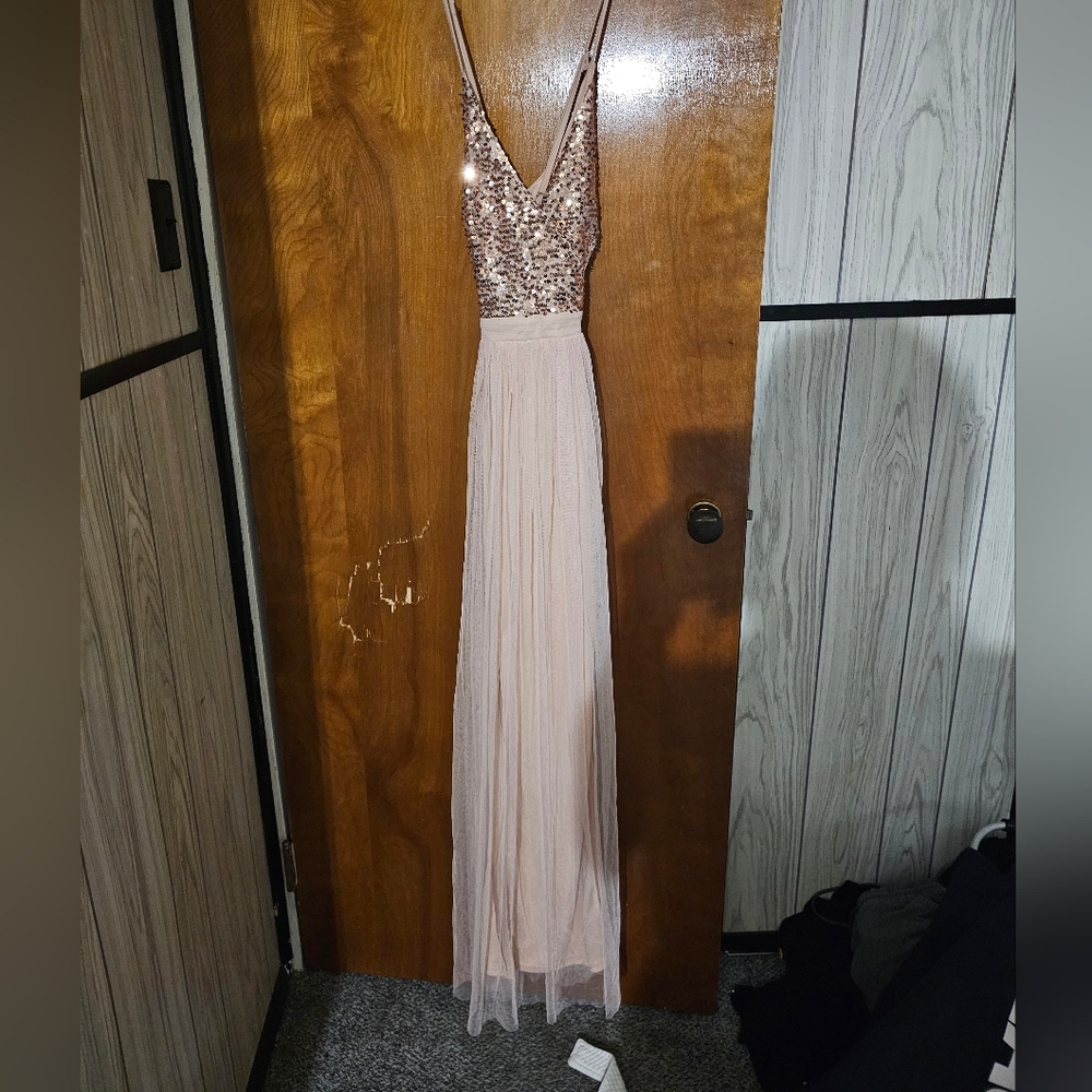 Beautiful floor length sequined princess dress size M